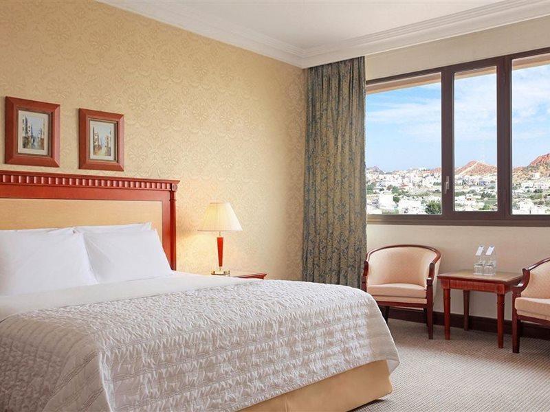 Le Meridien Al Hada Bagian luar foto