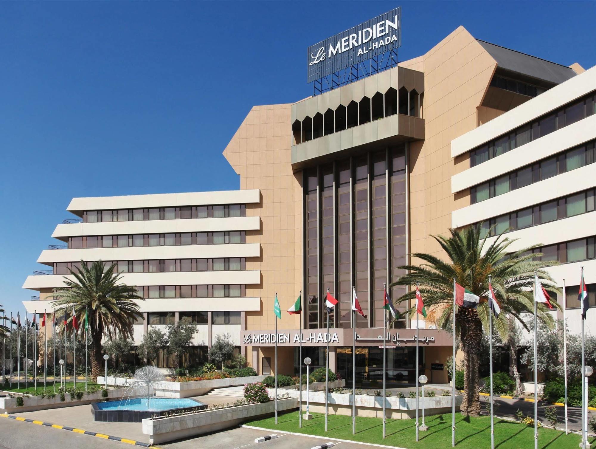 Le Meridien Al Hada Bagian luar foto
